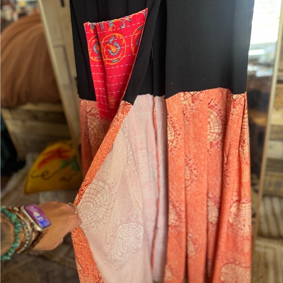 Grateful Dead Graphic Maxi Dress - Picture 4 of 4